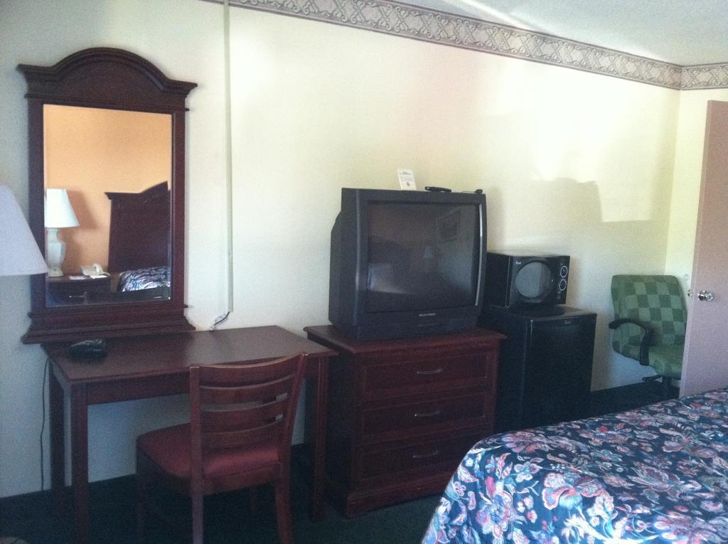 Motel 6 Calera Extérieur photo