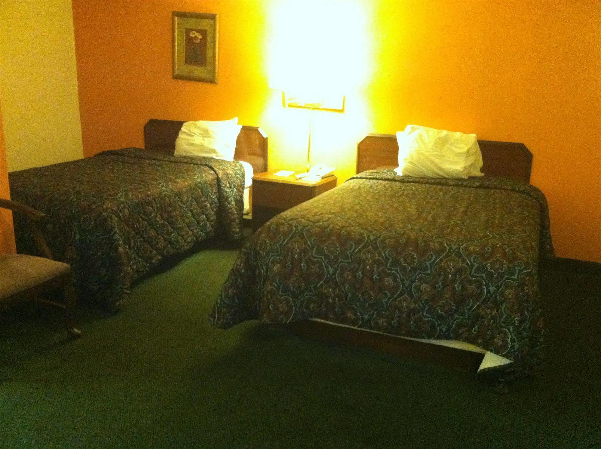Motel 6 Calera Extérieur photo