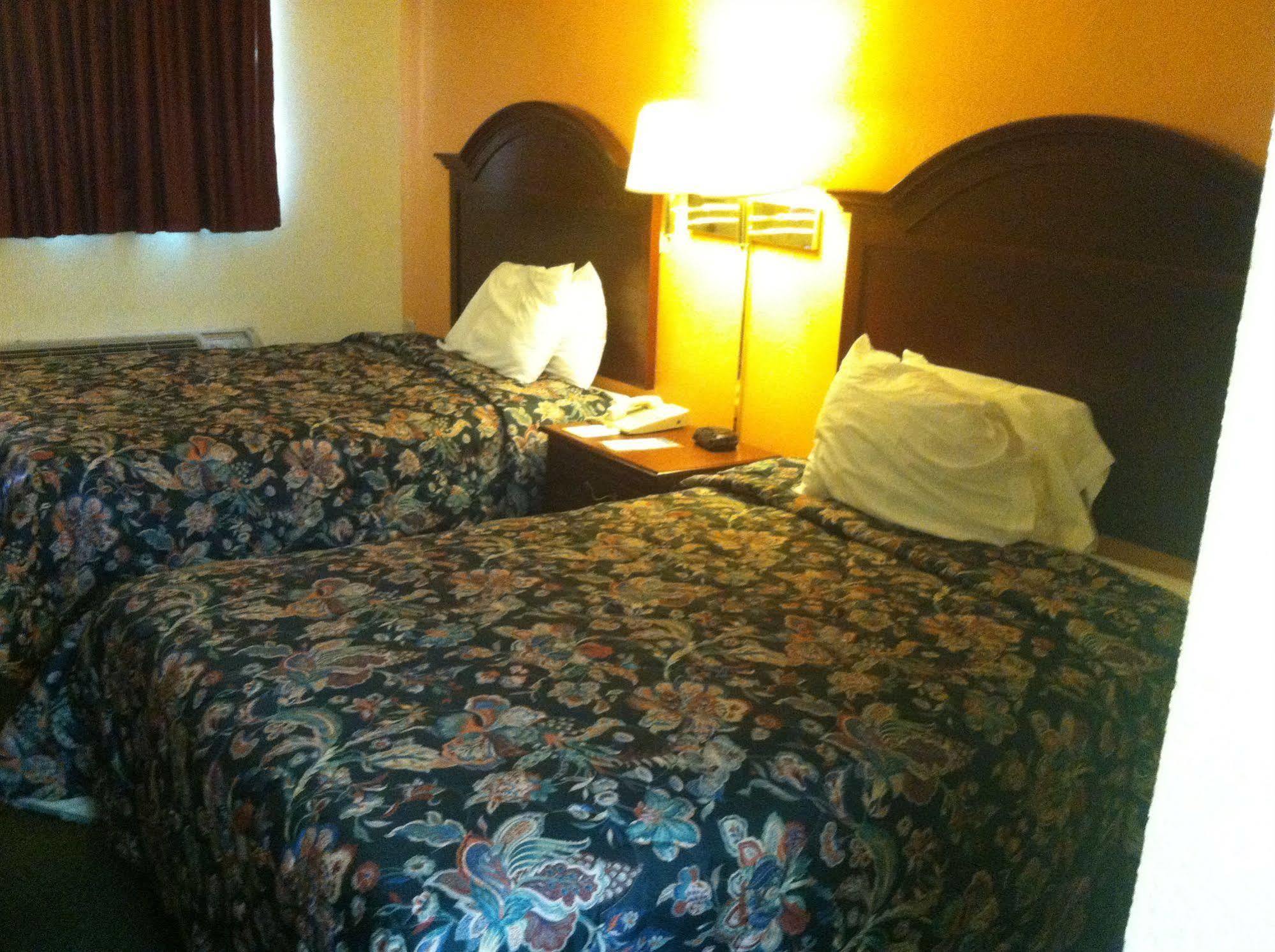 Motel 6 Calera Extérieur photo